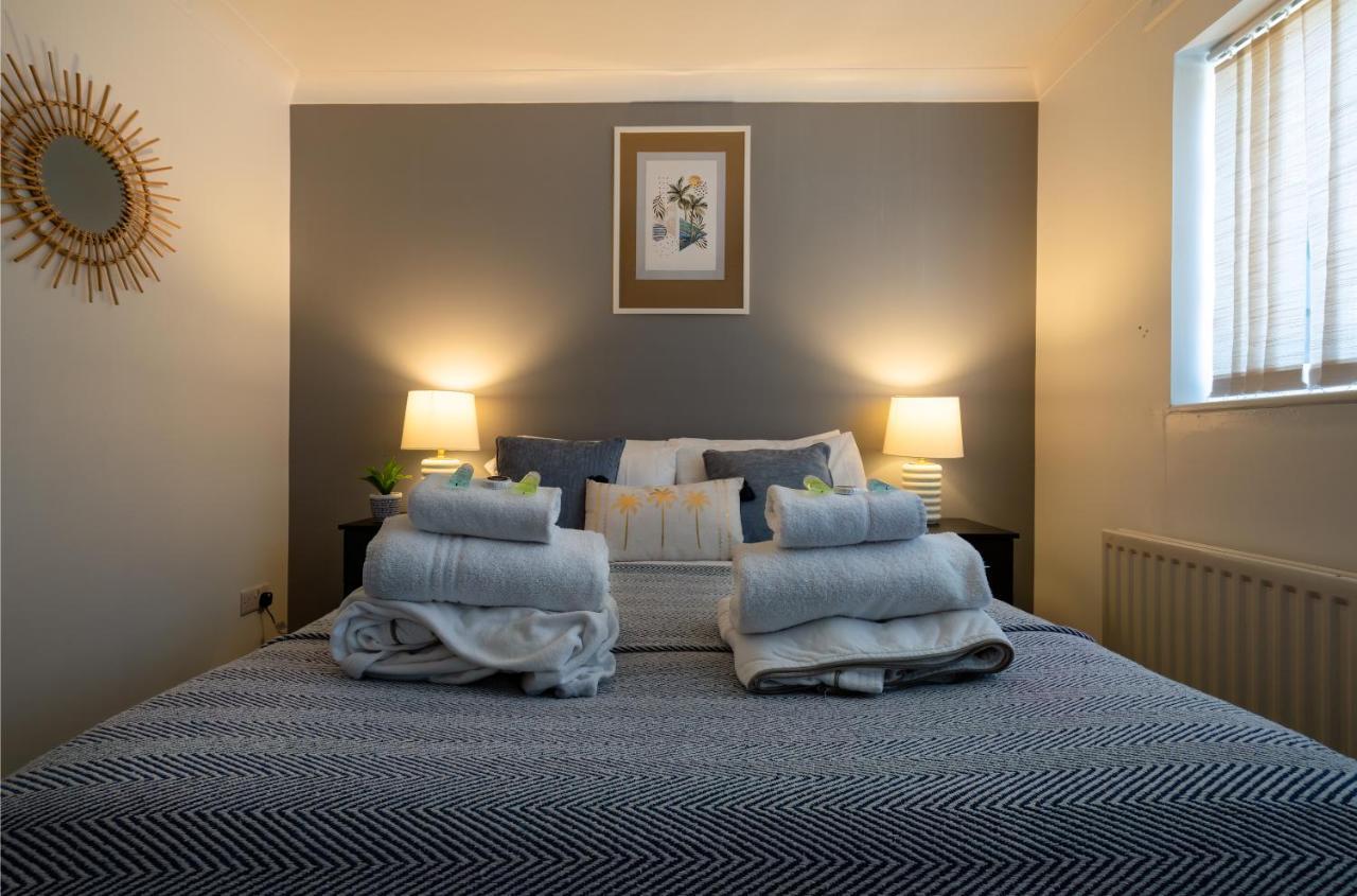 Perfect Couple Retreat To Unwind&Relax With Hottub Apartment Peacehaven Exterior photo